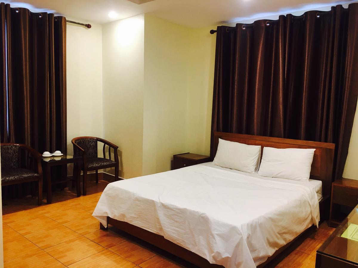 Saigon Palace Tran Quoc Hoan Hotel Hanoi Exterior photo