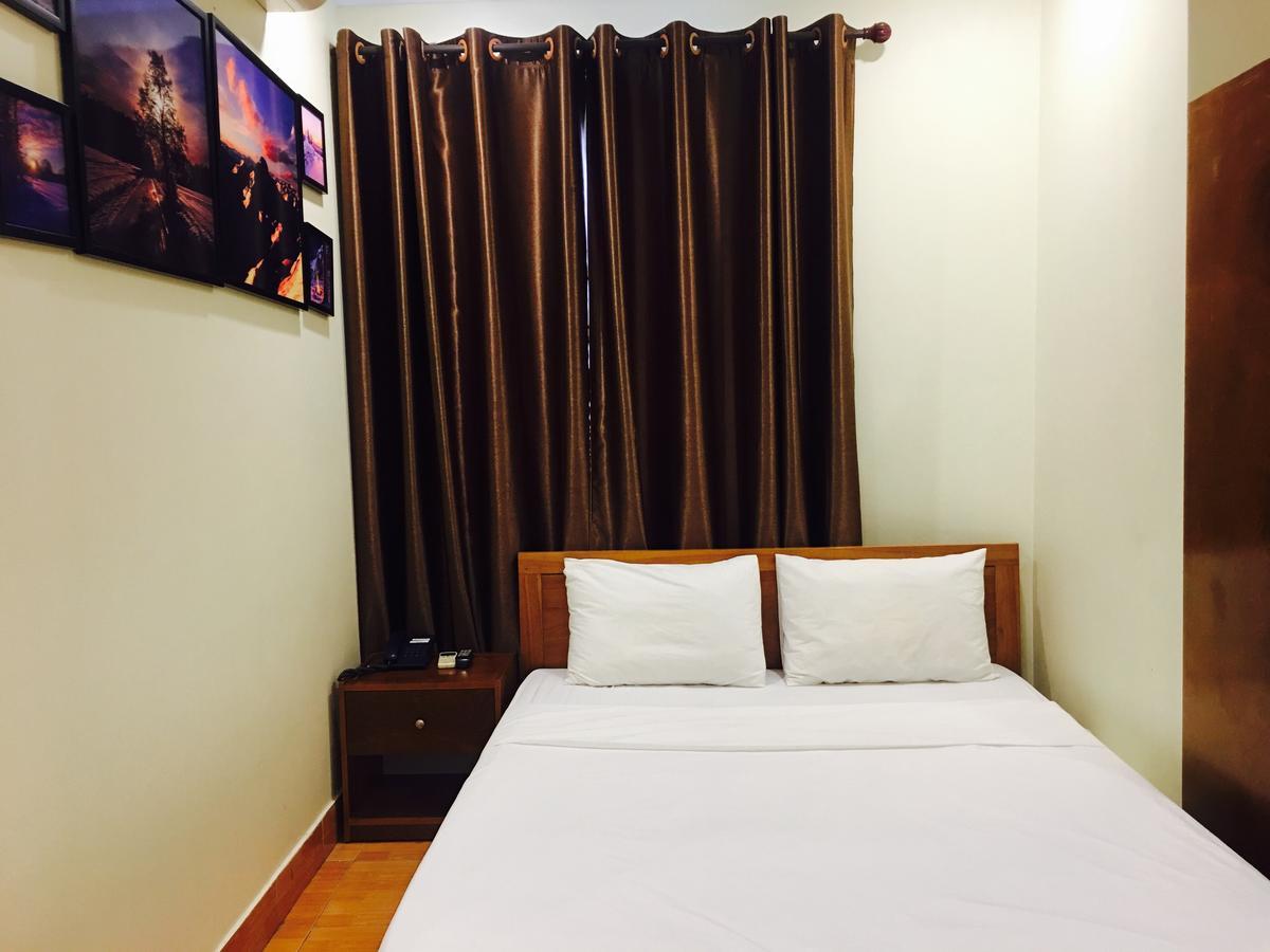 Saigon Palace Tran Quoc Hoan Hotel Hanoi Exterior photo